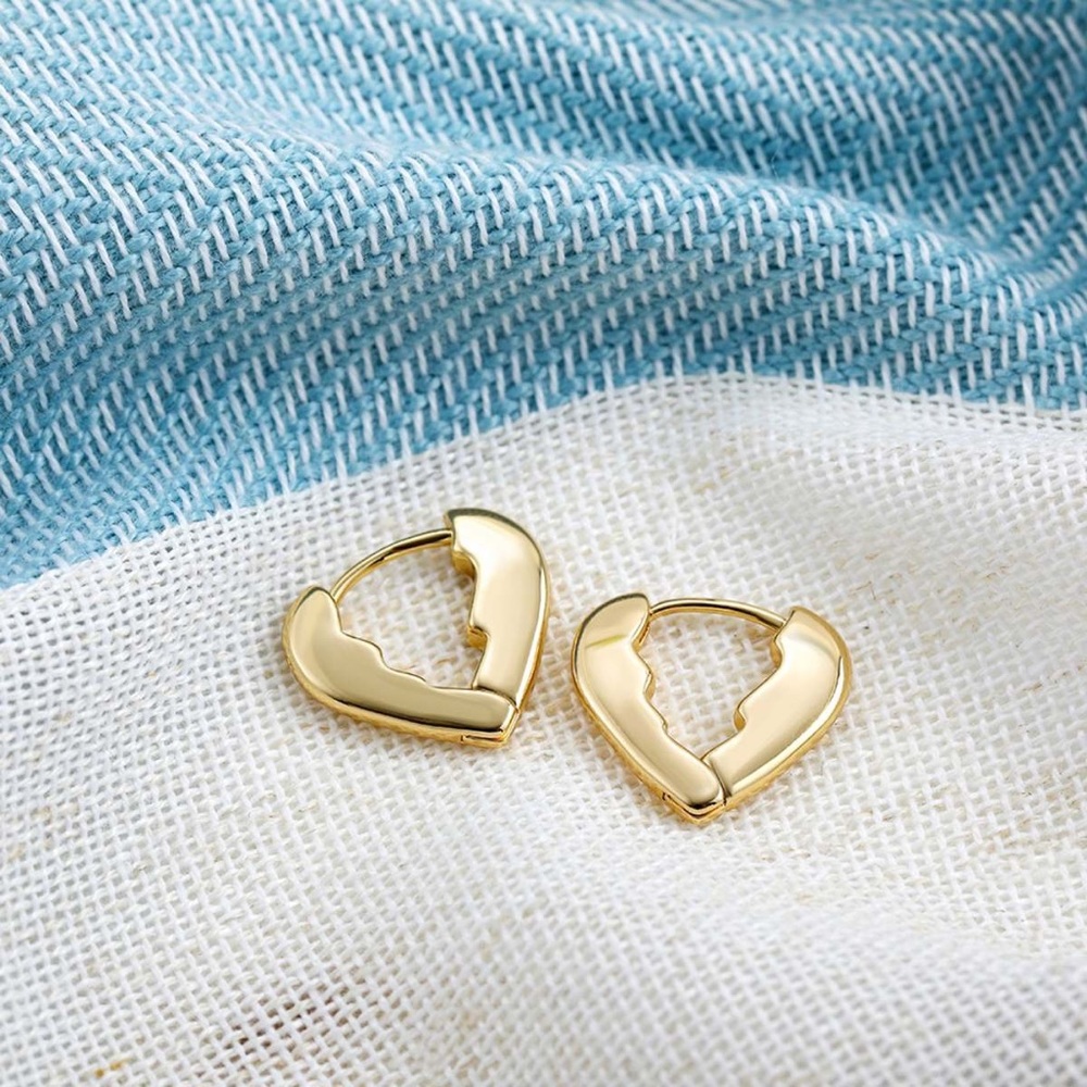 Woman’s heart earrings for women golden plated